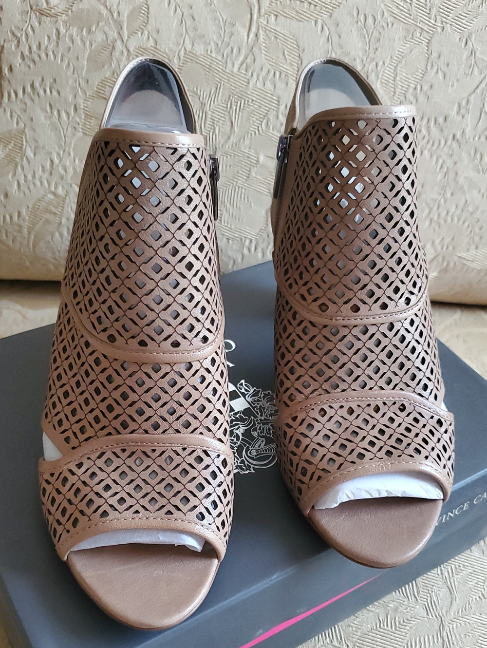 Vince Camuto Ekanya Perforated Sandals